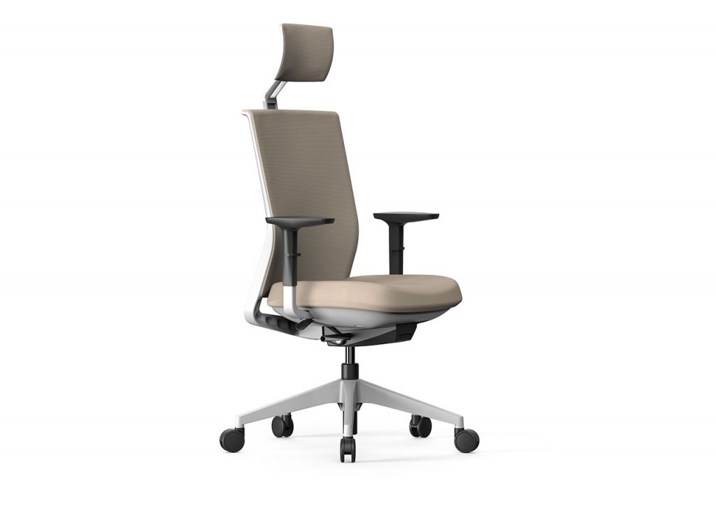 Silla de oficina ergonómica con tela beige