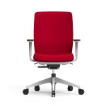 Silla de oficina ergonómica en color rojo y blanco