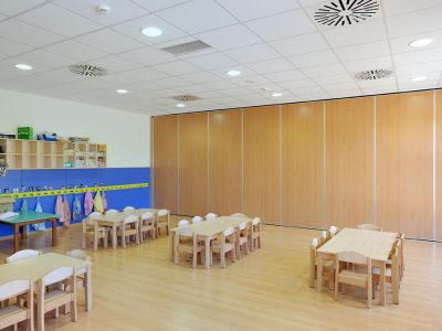 Mobiliario para aulas de formación infantil