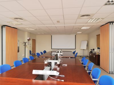 Mobiliario para salas de reuniones para oficinas
