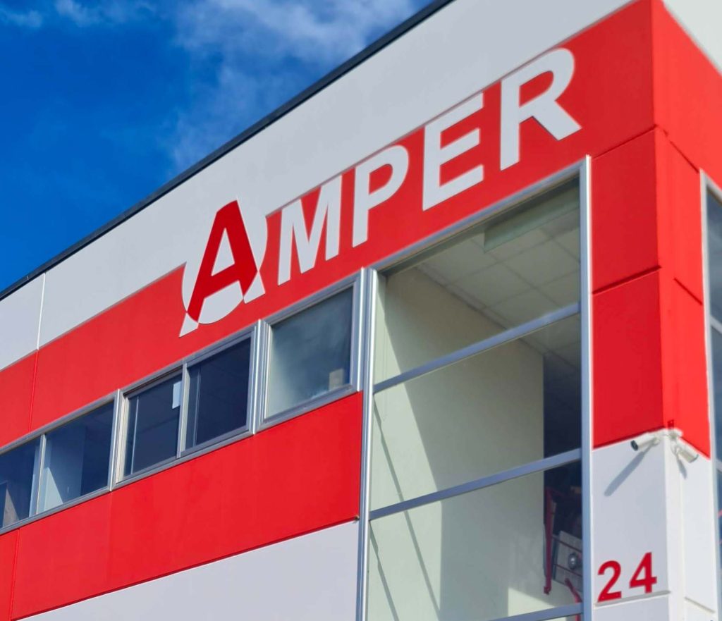 Fachada empresa Amper