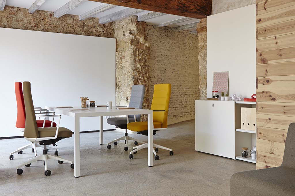 Mesa de reuniones para oficinas en color blanco