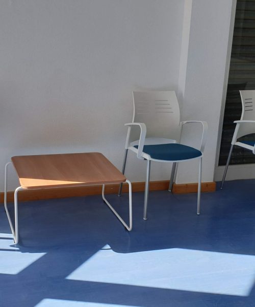 Sillas para sala de espera en muebles de oficina