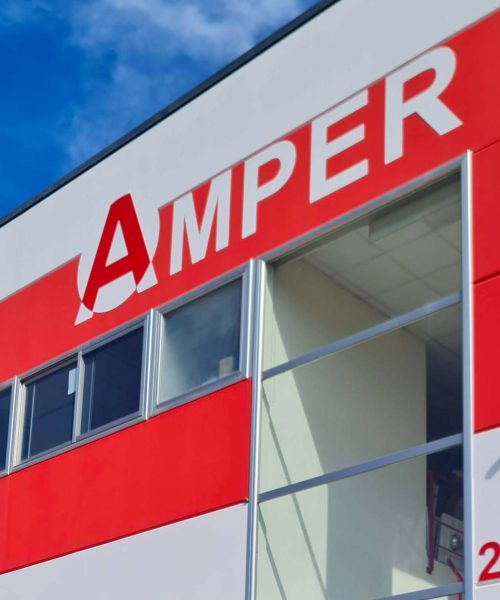 Fachada empresa Amper