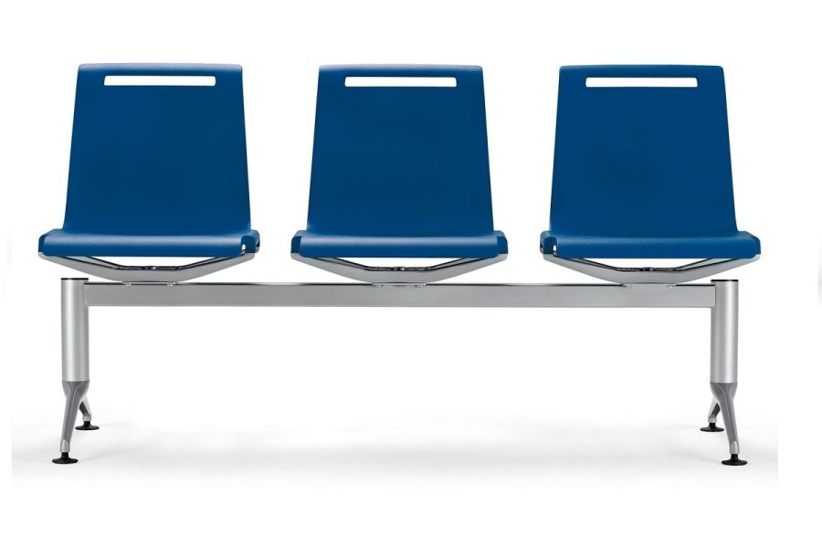 Banco de sillas de espera en color azul